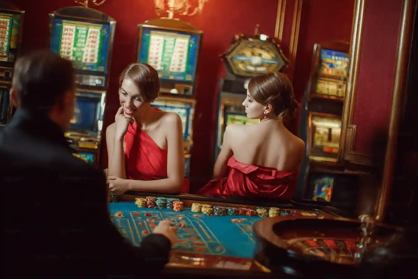 caesars casino free slots on facebook